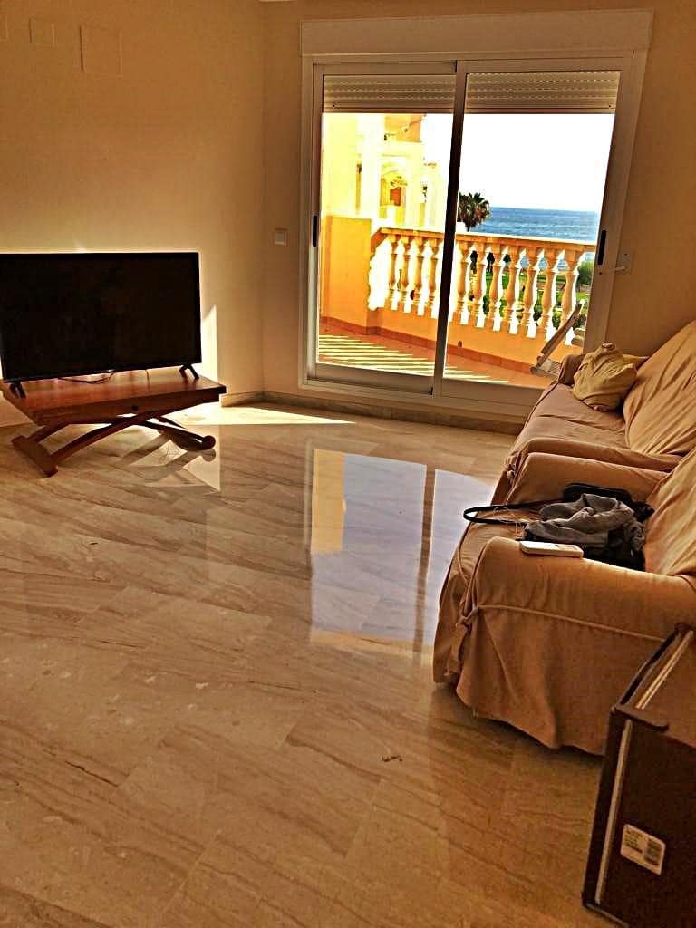 2 soveværelse Lejlighed til salg i Denia med swimmingpool - € 389.000 (Ref: 9126967)