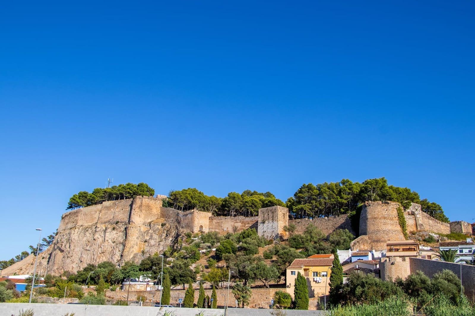 2 bedroom Apartment for sale in Denia with pool - € 389,000 (Ref: 9126967)