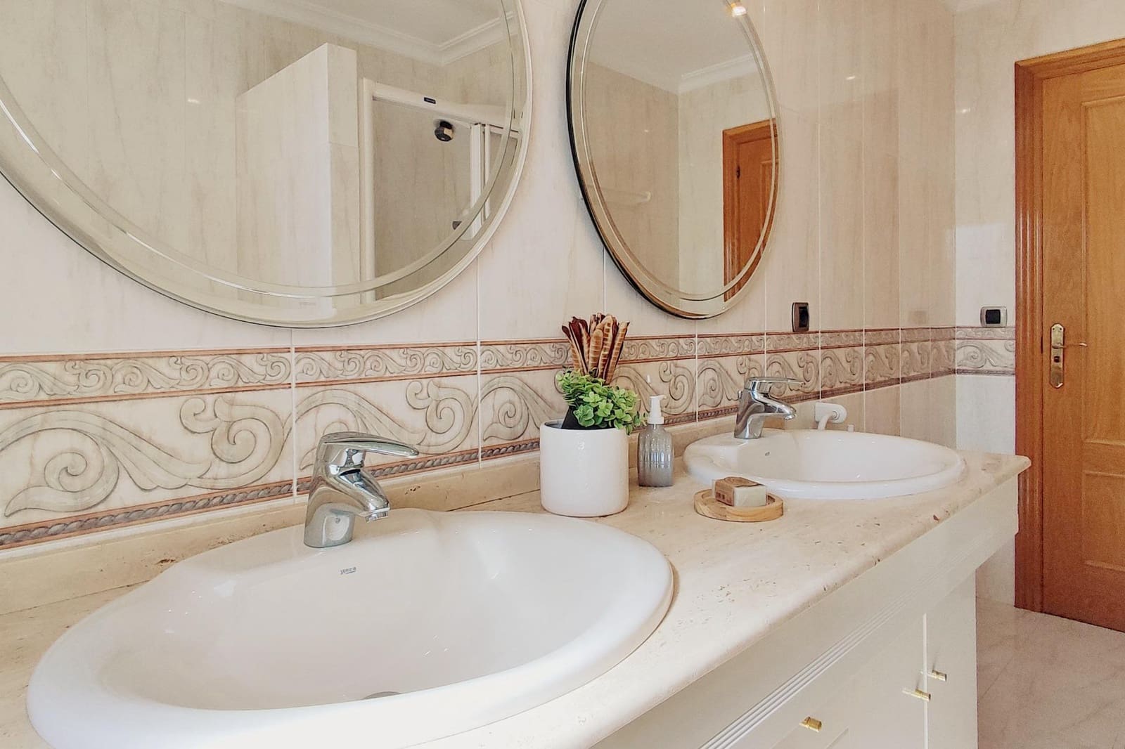 6 slaapkamer Villa te koop in Canet d'En Berenguer met zwembad garage - € 715.000 (Ref: 9126968)