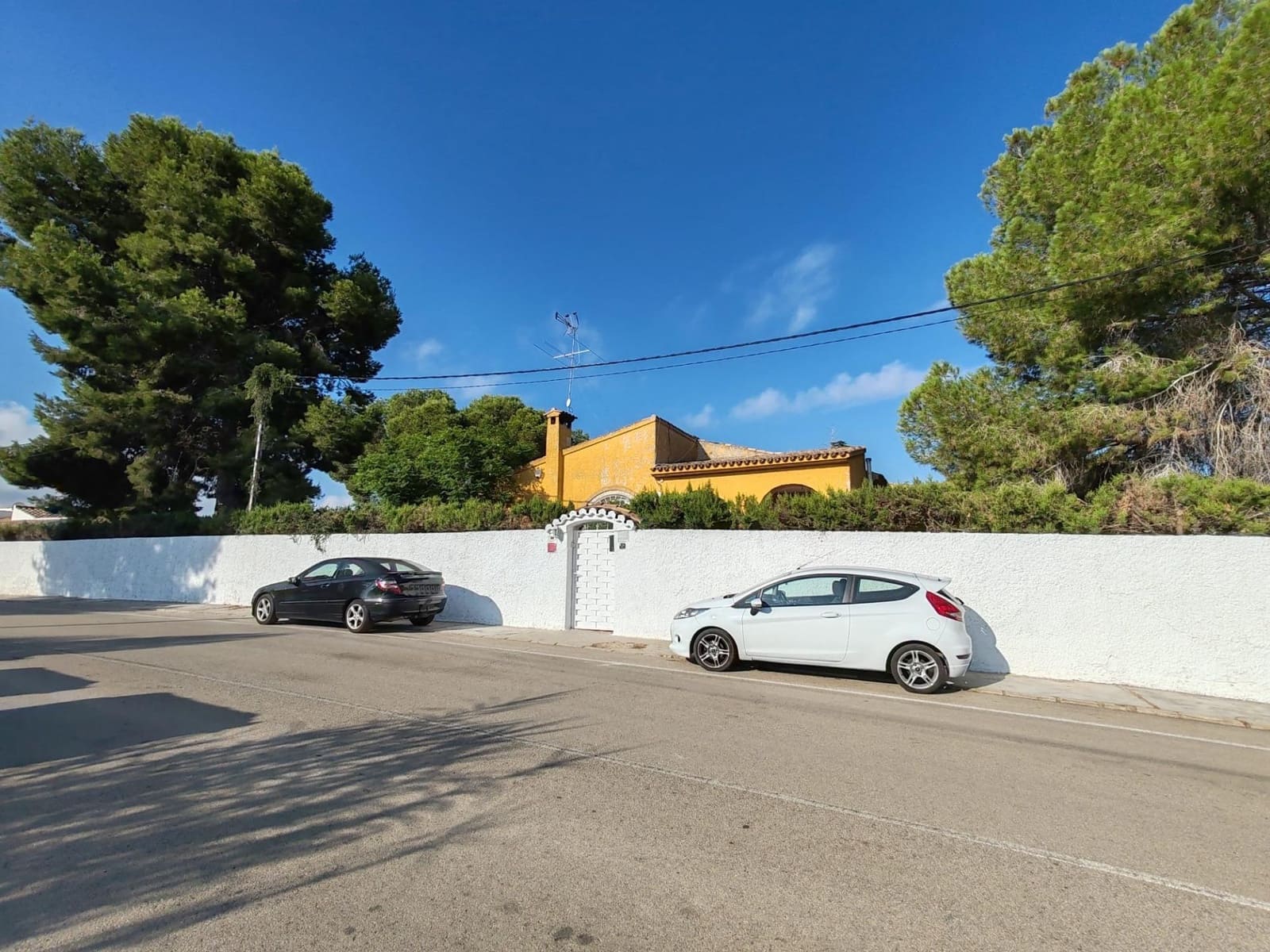 4 soverom Villa til salgs i Torrent med svømmebasseng garasje - € 415 000 (Ref: 9126977)