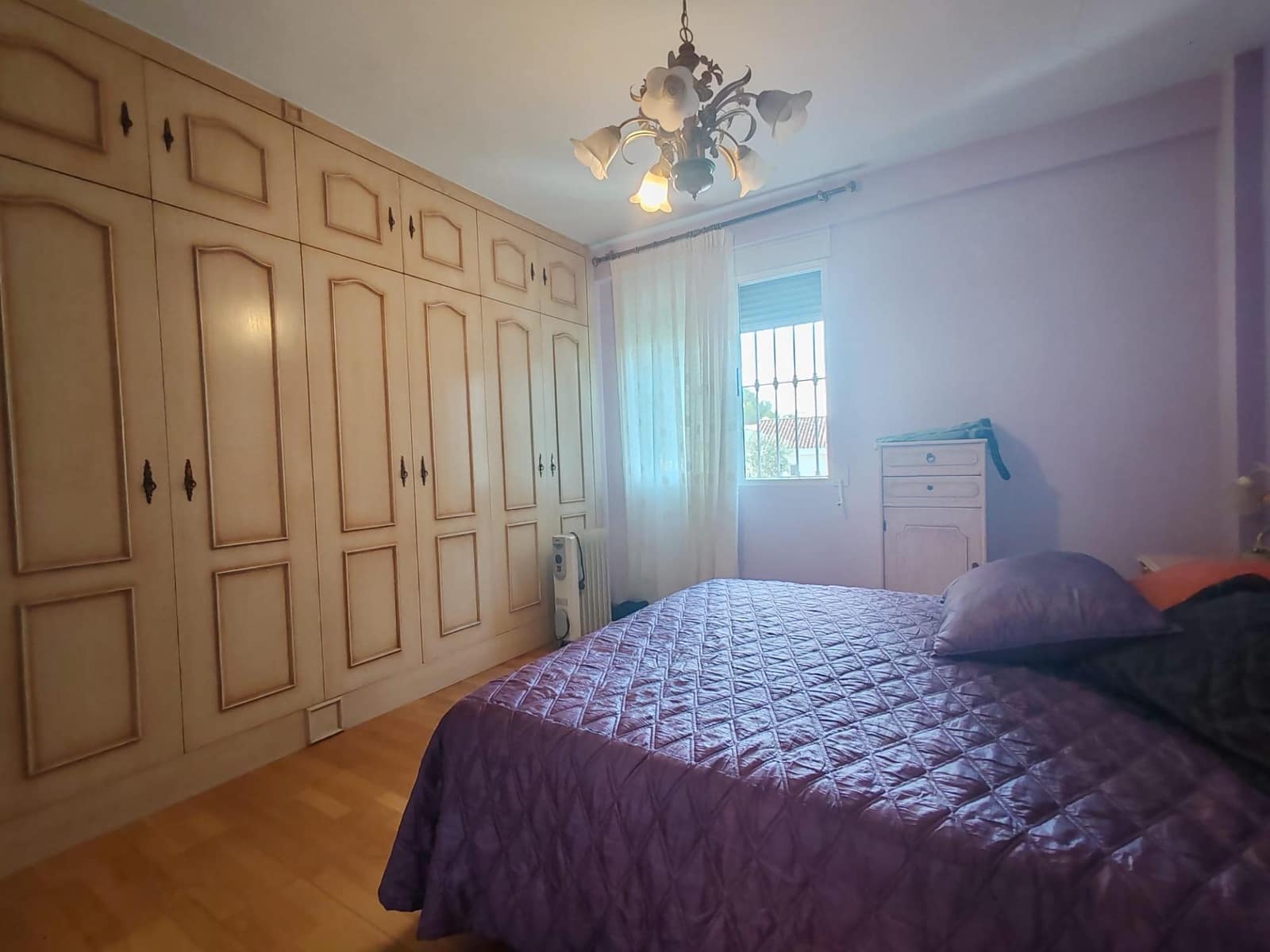 4 slaapkamer Villa te koop in Torrent met zwembad garage - € 395.000 (Ref: 9126977)