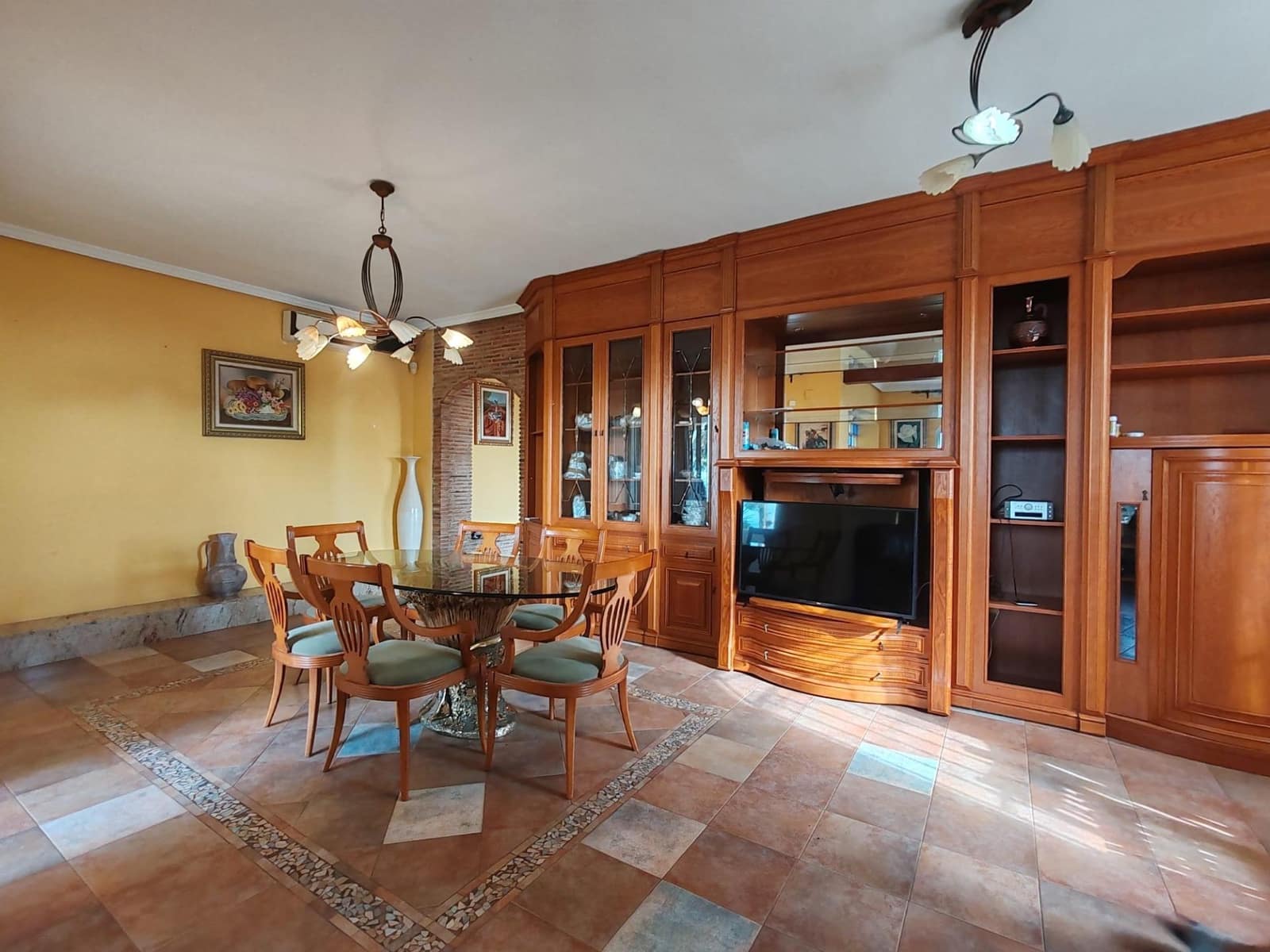 4 sypialnia Willa na sprzedaż w Torrent z basenem garażem - 395 000 € (Ref: 9126977)