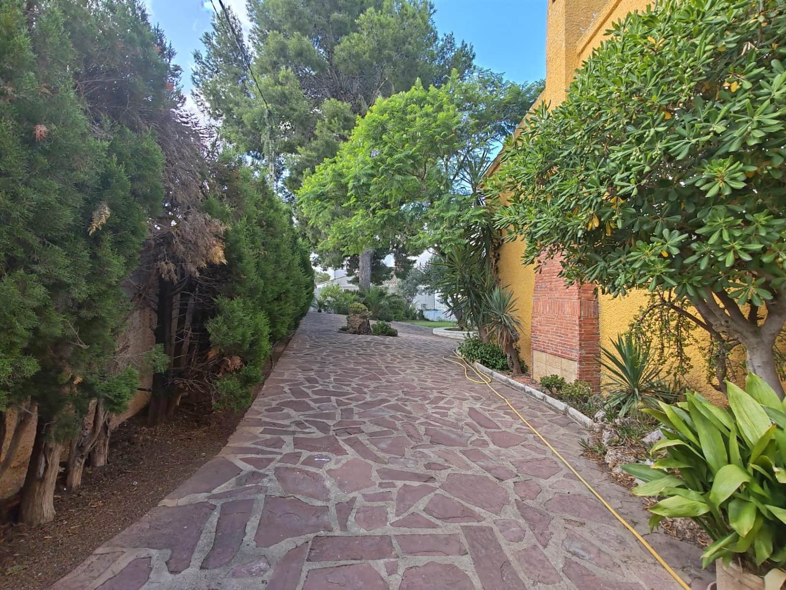 4 sypialnia Willa na sprzedaż w Torrent z basenem garażem - 395 000 € (Ref: 9126977)