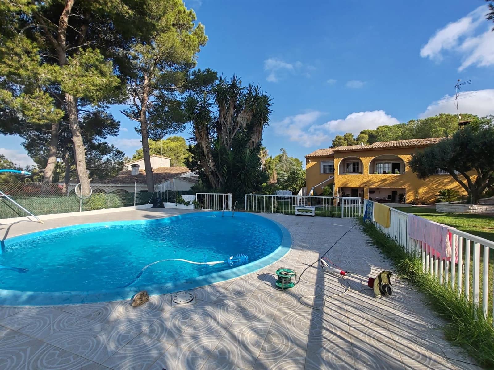 4 sypialnia Willa na sprzedaż w Torrent z basenem garażem - 395 000 € (Ref: 9126977)