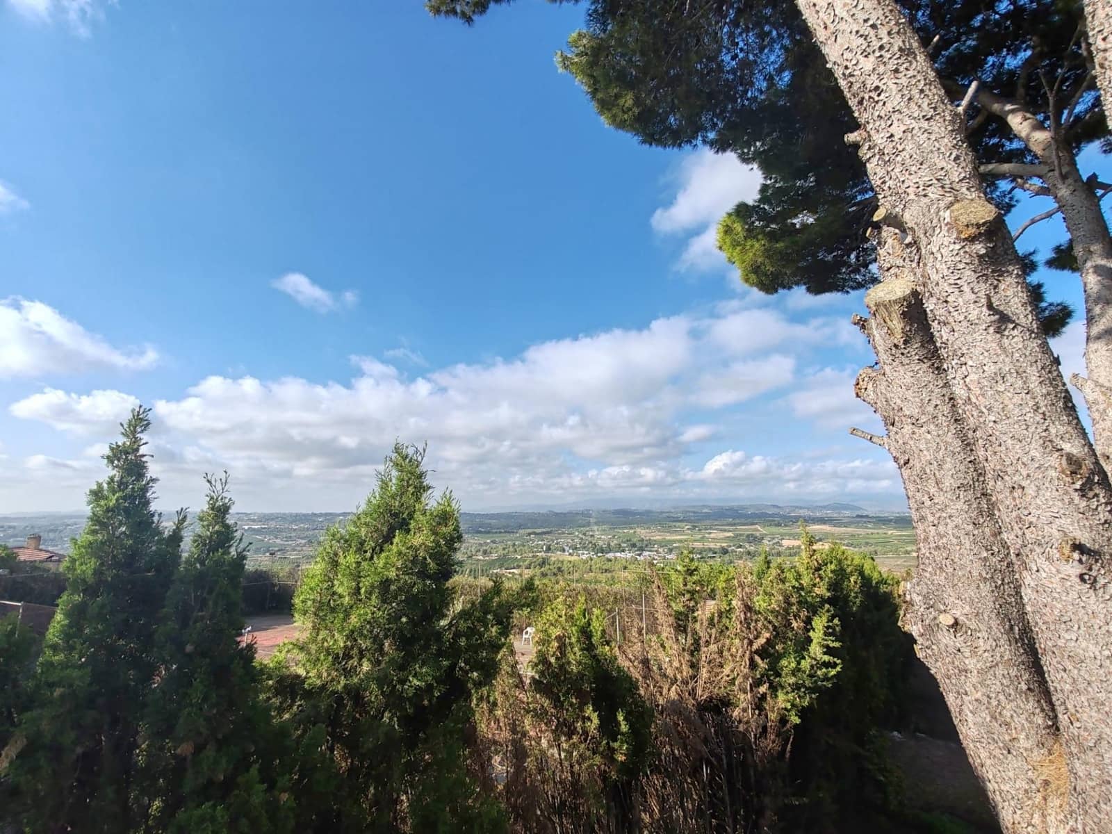 4 bedroom Villa for sale in Torrent with pool garage - € 395,000 (Ref: 9126977)