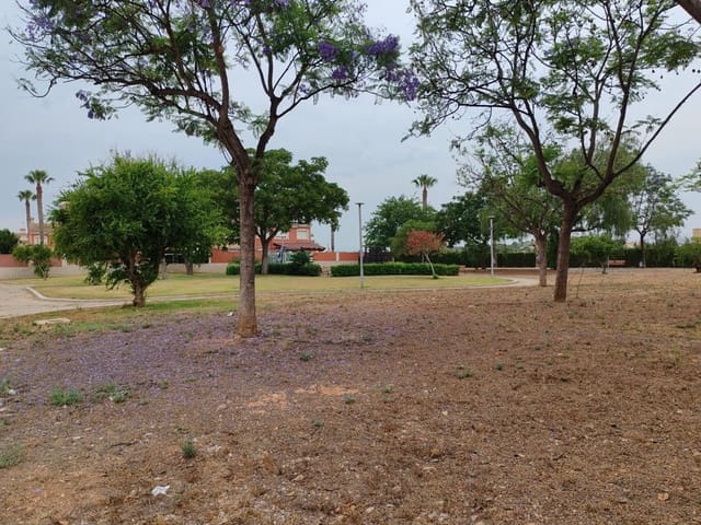 3 soveværelse Rækkehus til salg i La Pobla de Vallbona med swimmingpool garage - € 320.000 (Ref: 9126980)