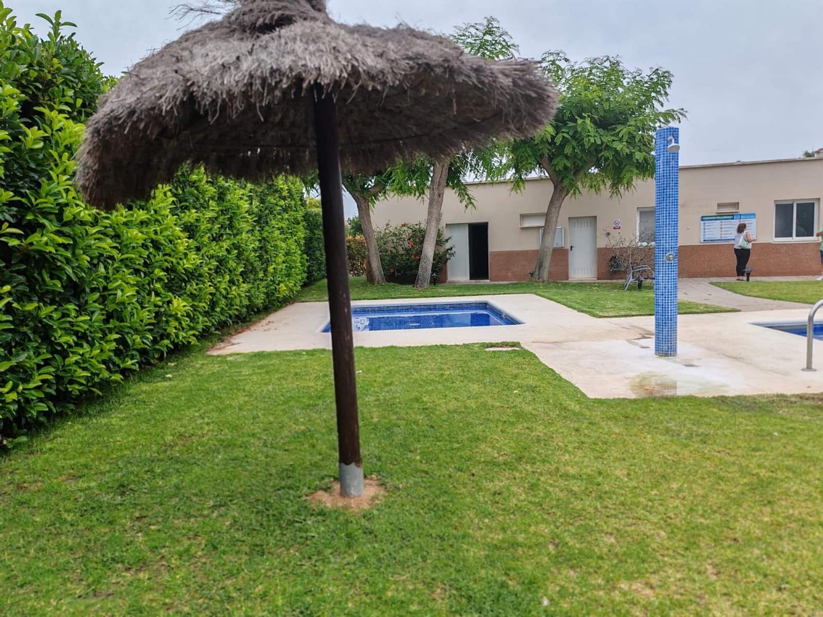 3 soveværelse Rækkehus til salg i La Pobla de Vallbona med swimmingpool garage - € 320.000 (Ref: 9126980)