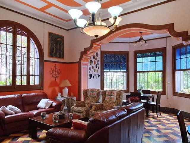 10 sypialnia Willa na sprzedaż w Buñol z basenem - 900 000 € (Ref: 9126982)