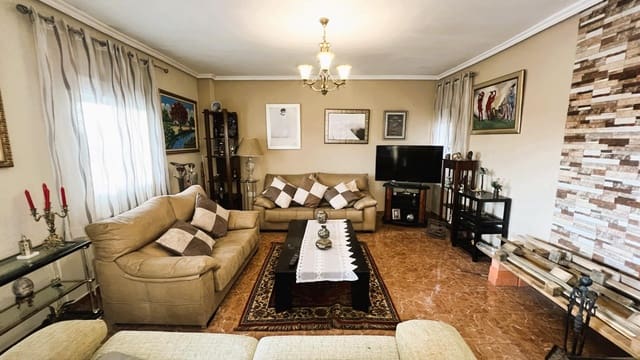 5 soveværelse Villa til salg i L'Alcora med swimmingpool garage - € 370.000 (Ref: 9129847)