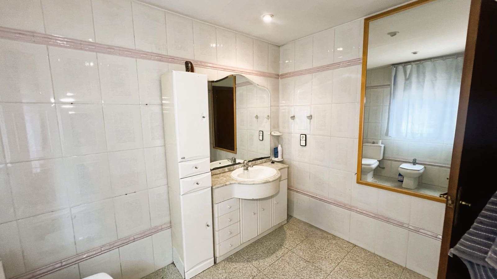 5 soveværelse Villa til salg i L'Alcora med swimmingpool garage - € 370.000 (Ref: 9129847)