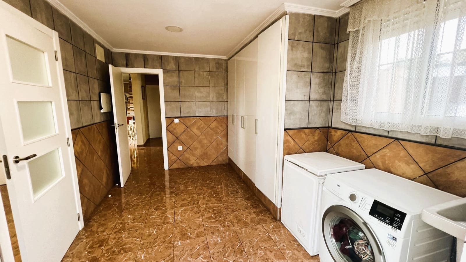 5 soveværelse Villa til salg i L'Alcora med swimmingpool garage - € 370.000 (Ref: 9129847)