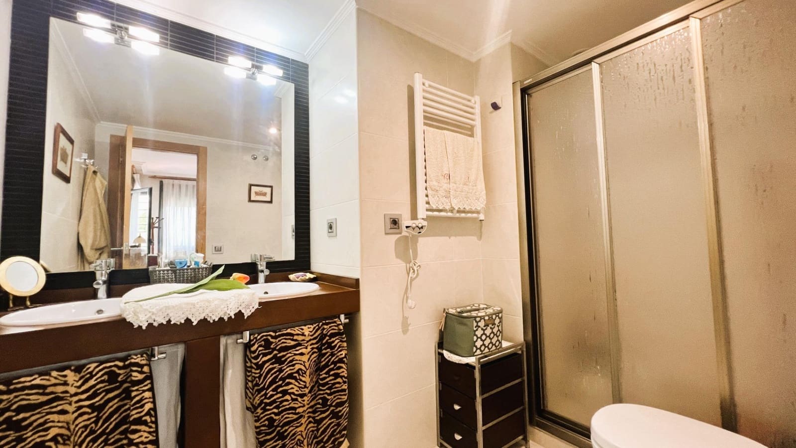 4 soverom Rekkehus til salgs i Castello de la Plana med svømmebasseng - € 450 000 (Ref: 9129848)