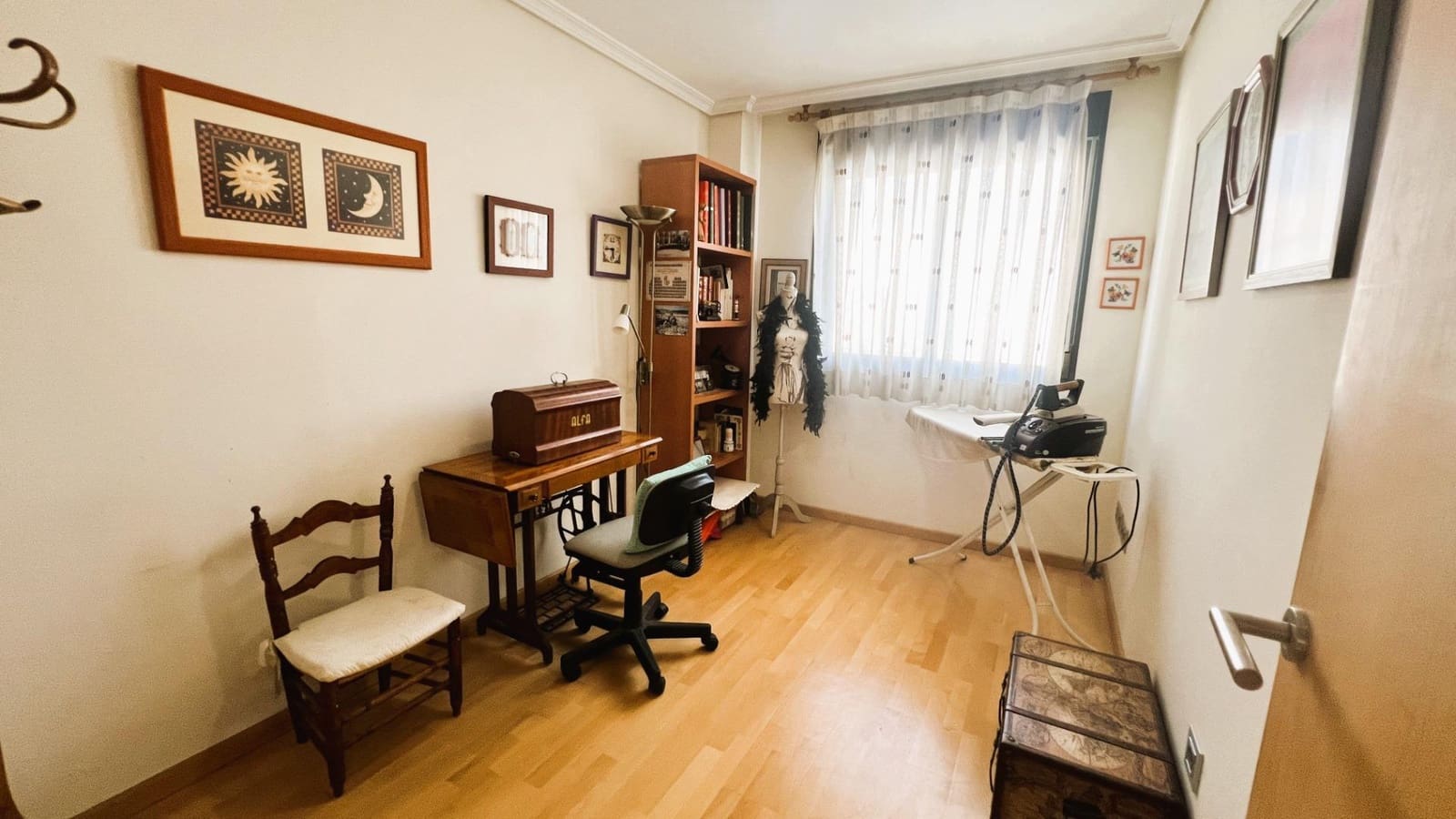 4 soverom Rekkehus til salgs i Castello de la Plana med svømmebasseng - € 450 000 (Ref: 9129848)