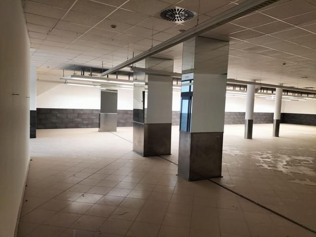 Erhverv til salg i Sur, Castelló de la Plana - € 270.000 (Ref: 9132523)