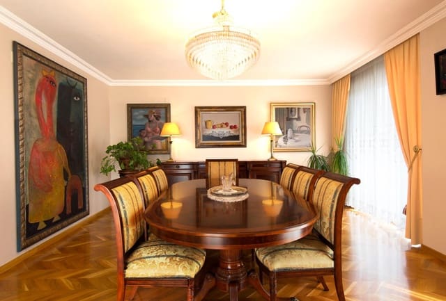 Apartamento de 6 habitaciones en Castelló de la Plana en venta con garaje - 400.000 € (Ref: 9132527)