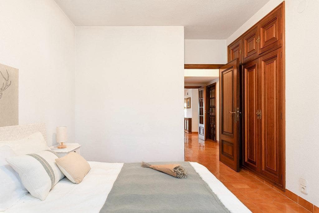 5 quarto Moradia para venda em Benicassim com piscina garagem - 1 800 000 € (Ref: 9132528)