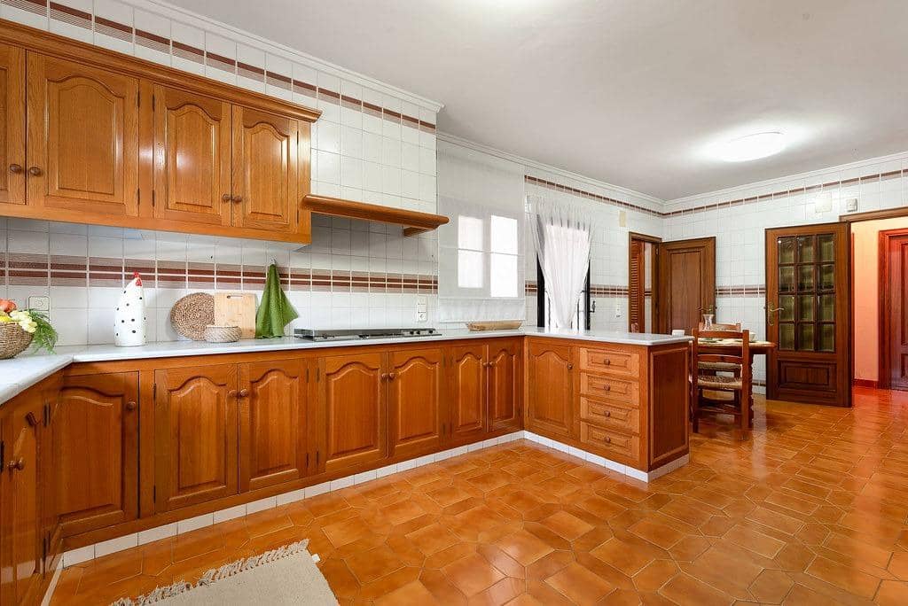 5 quarto Moradia para venda em Benicassim com piscina garagem - 1 800 000 € (Ref: 9132528)