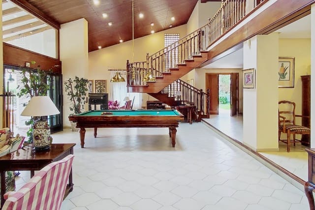 7 bedroom Villa for sale in L'Eliana with pool garage - € 1,295,000 (Ref: 9197840)