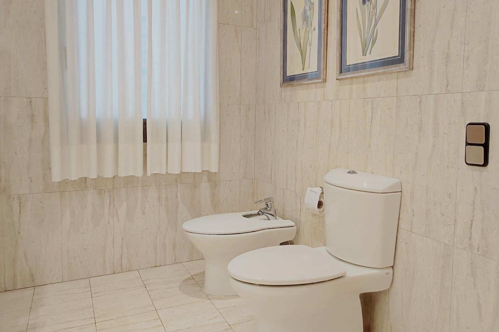 Chalet de 7 habitaciones en L'Eliana en venta con piscina garaje - 1.295.000 € (Ref: 9197840)