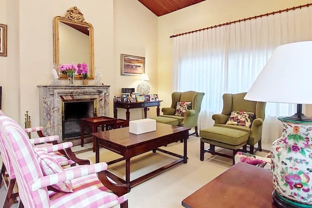 7 sovrum Villa till salu i L'Eliana med pool garage - 1 295 000 € (Ref: 9197840)