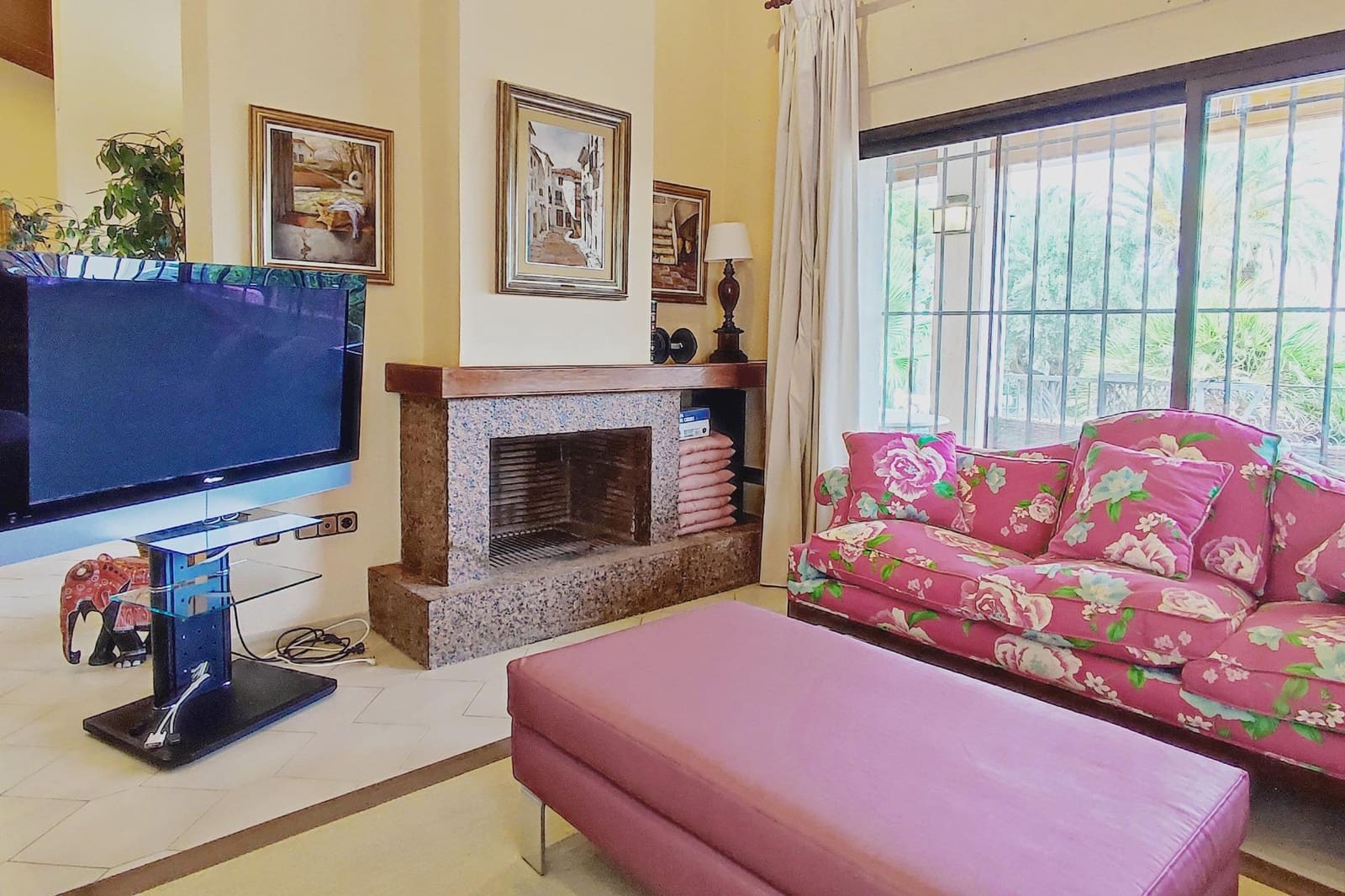 7 Zimmer Villa zu verkaufen in L'Eliana mit Pool Garage - 1.295.000 € (Ref: 9197840)