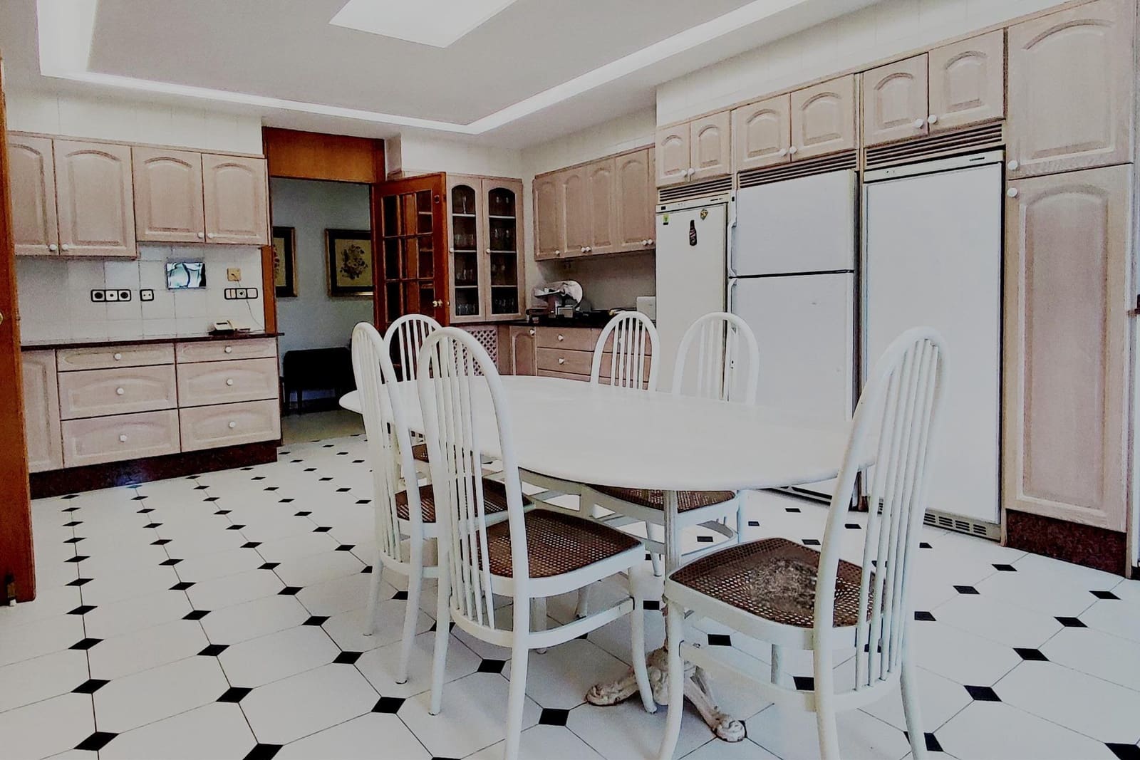 7 Zimmer Villa zu verkaufen in L'Eliana mit Pool Garage - 1.295.000 € (Ref: 9197840)