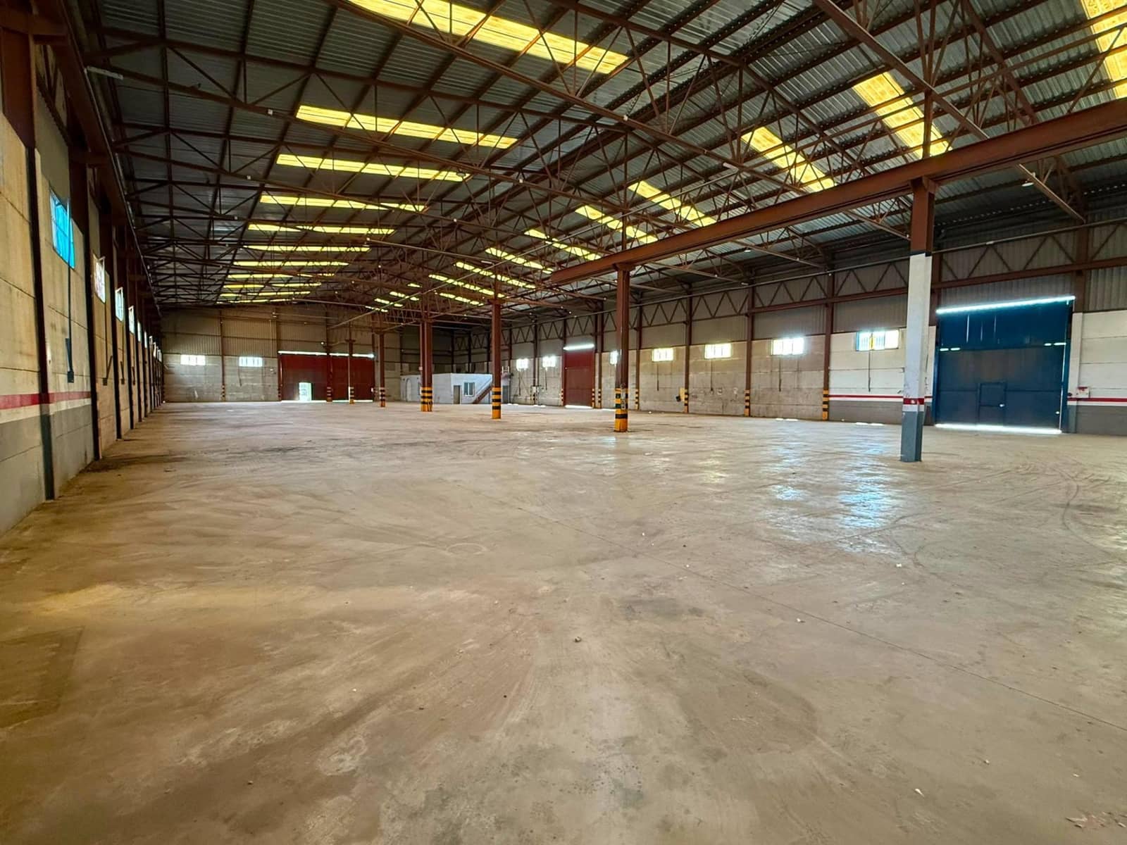 Business for sale in La Carolina - € 750,000 (Ref: 9204699)