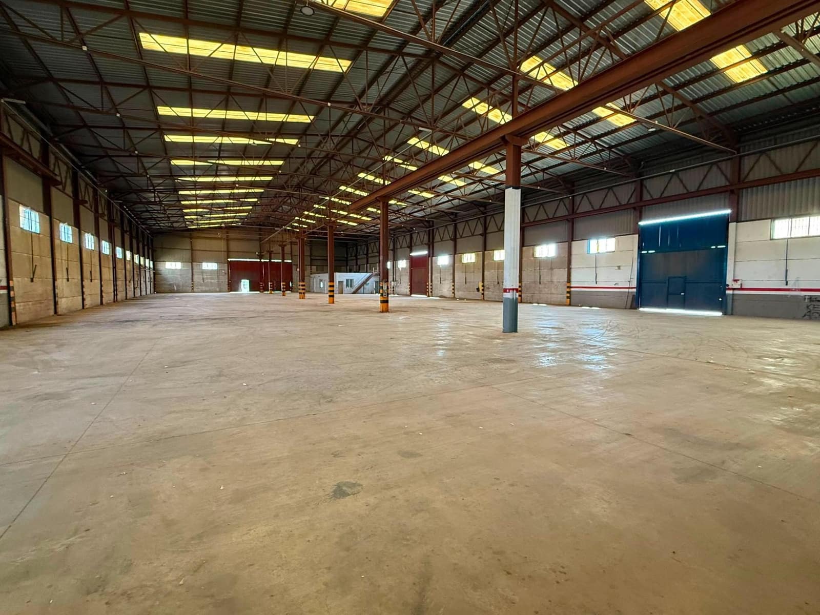 Business for sale in La Carolina - € 750,000 (Ref: 9204699)