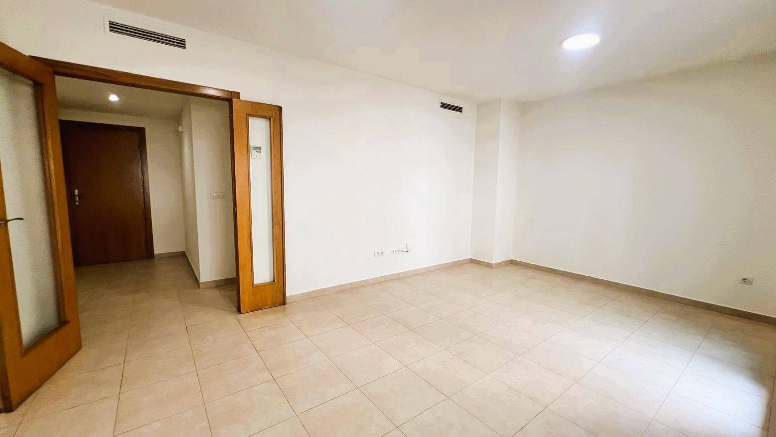 3 soveværelse Lejlighed til salg i Castello de la Plana - € 199.000 (Ref: 9226823)