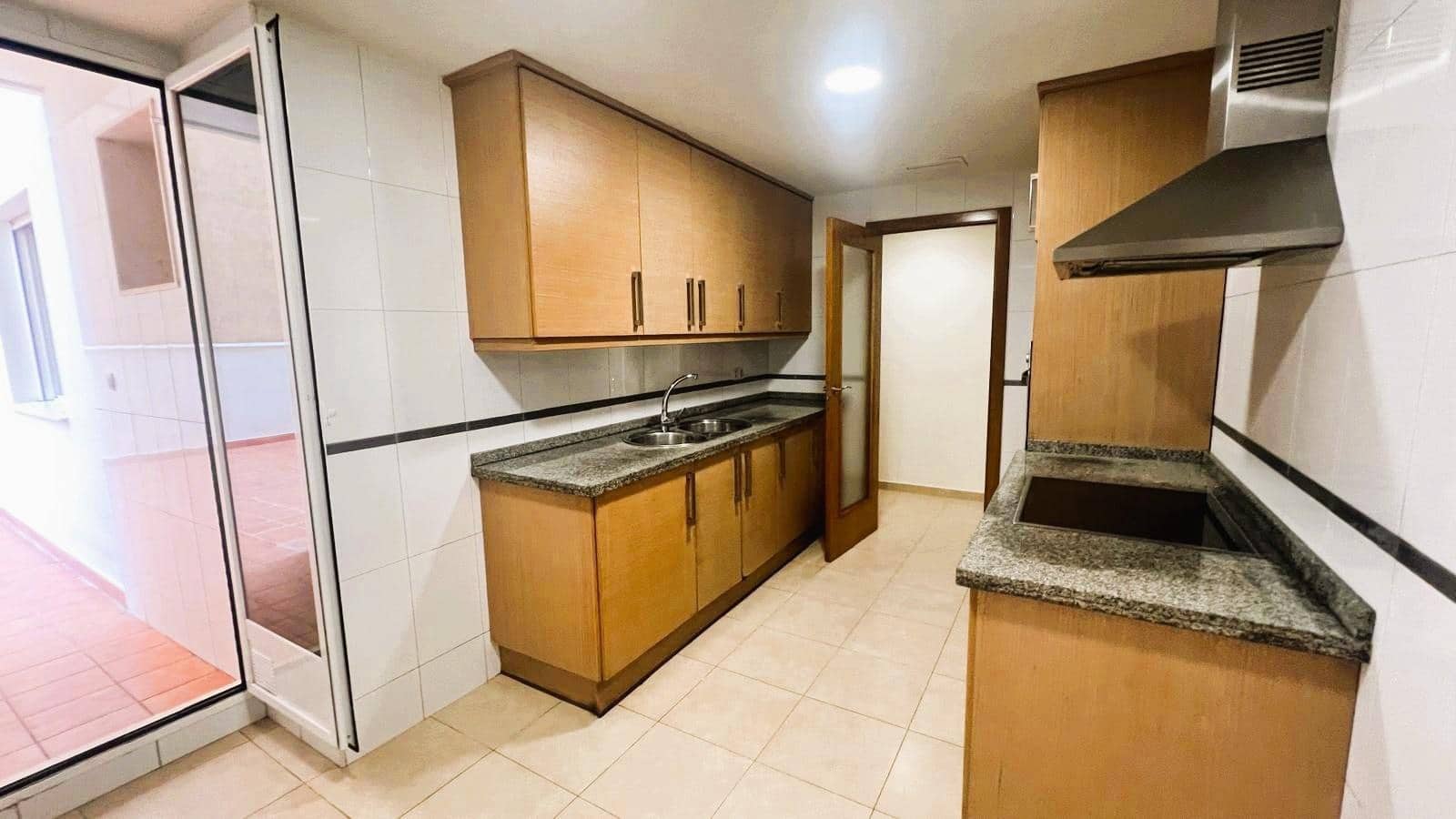 3 soveværelse Lejlighed til salg i Castello de la Plana - € 199.000 (Ref: 9226823)