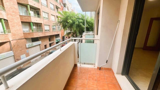 3 chambre Appartement à vendre à Sur, Castelló de la Plana - 199 000 € (Ref: 9226823)