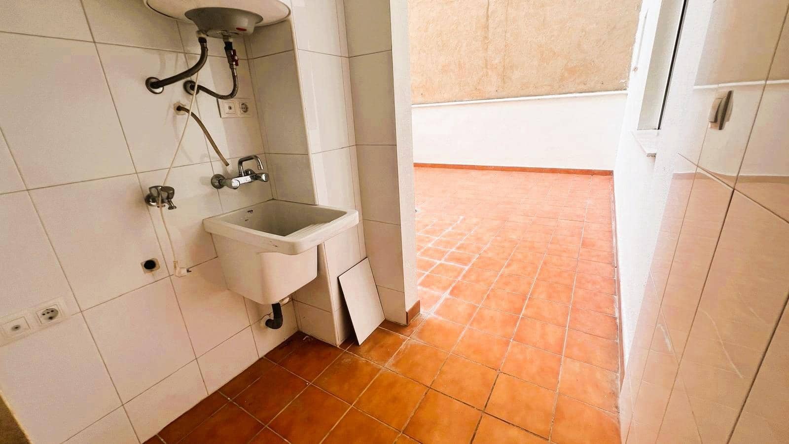 3 soveværelse Lejlighed til salg i Castello de la Plana - € 199.000 (Ref: 9226823)