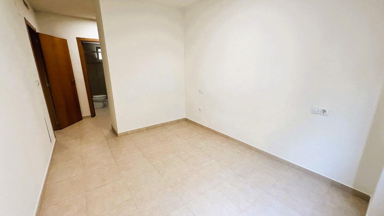 3 soveværelse Lejlighed til salg i Castello de la Plana - € 199.000 (Ref: 9226823)