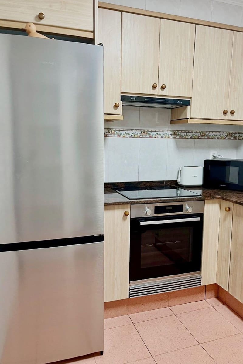 3 makuuhuone Huoneisto vuokrattavana paikassa El Perellonet - 850 € (Ref: 9240072)