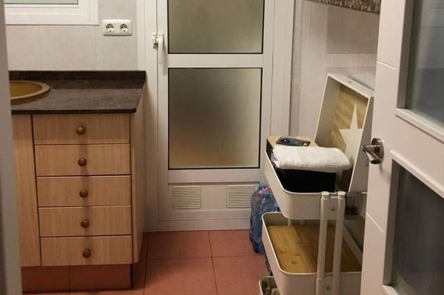 3 makuuhuone Huoneisto vuokrattavana paikassa El perellonet, Valencia kaupunki - 850 € (Ref: 9240072)