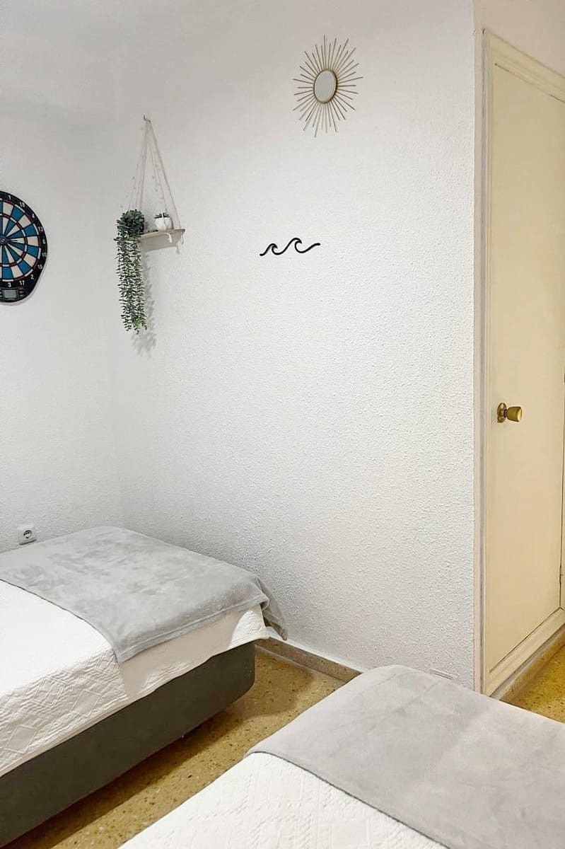 3 makuuhuone Huoneisto vuokrattavana paikassa El Perellonet - 850 € (Ref: 9240072)