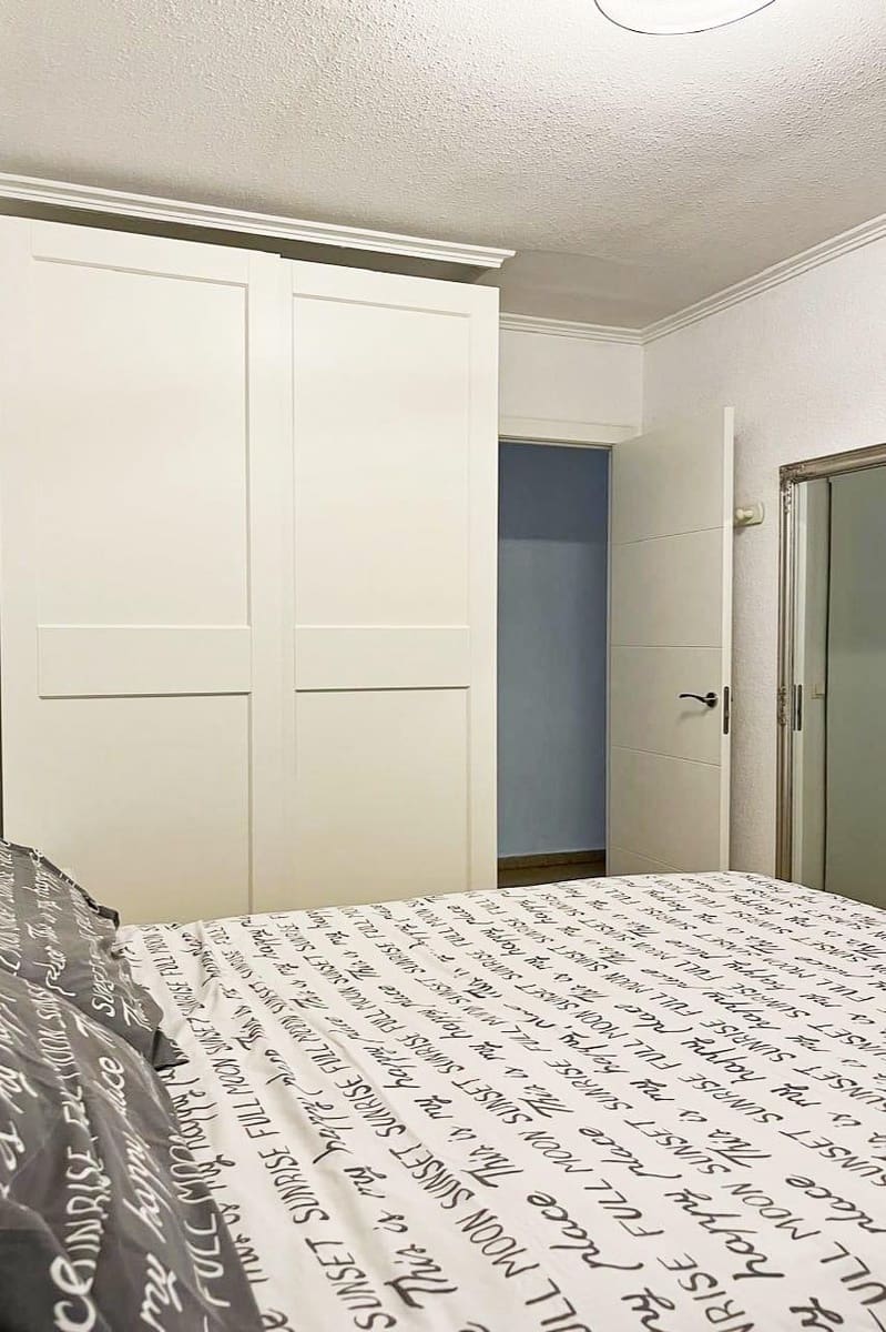 3 makuuhuone Huoneisto vuokrattavana paikassa El Perellonet - 850 € (Ref: 9240072)