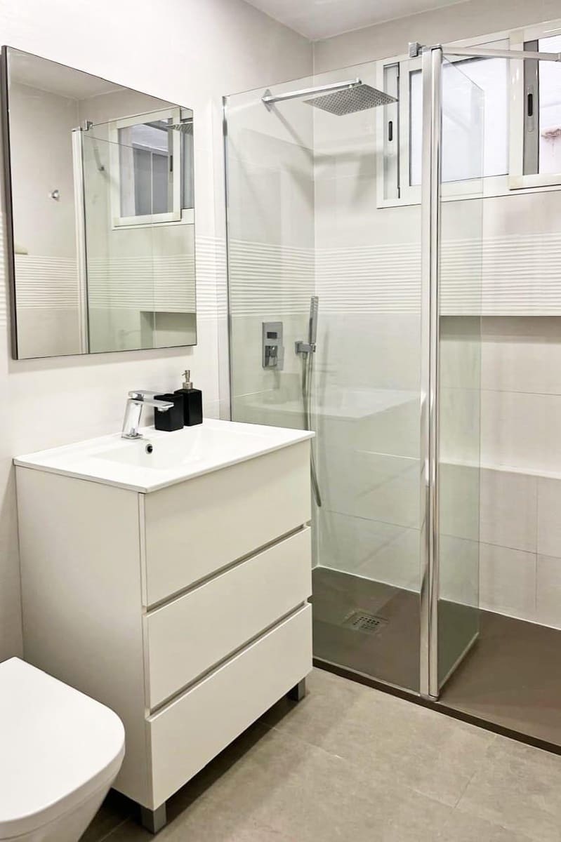 3 makuuhuone Huoneisto vuokrattavana paikassa El Perellonet - 850 € (Ref: 9240072)