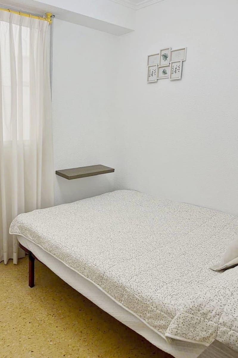 3 makuuhuone Huoneisto vuokrattavana paikassa El Perellonet - 850 € (Ref: 9240072)