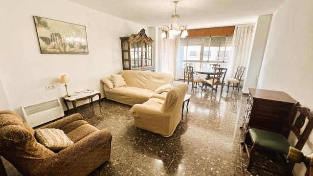 4 camera da letto Appartamento in vendita in Este, Castelló de la Plana con garage - 180.000 € (Rif: 9255386)