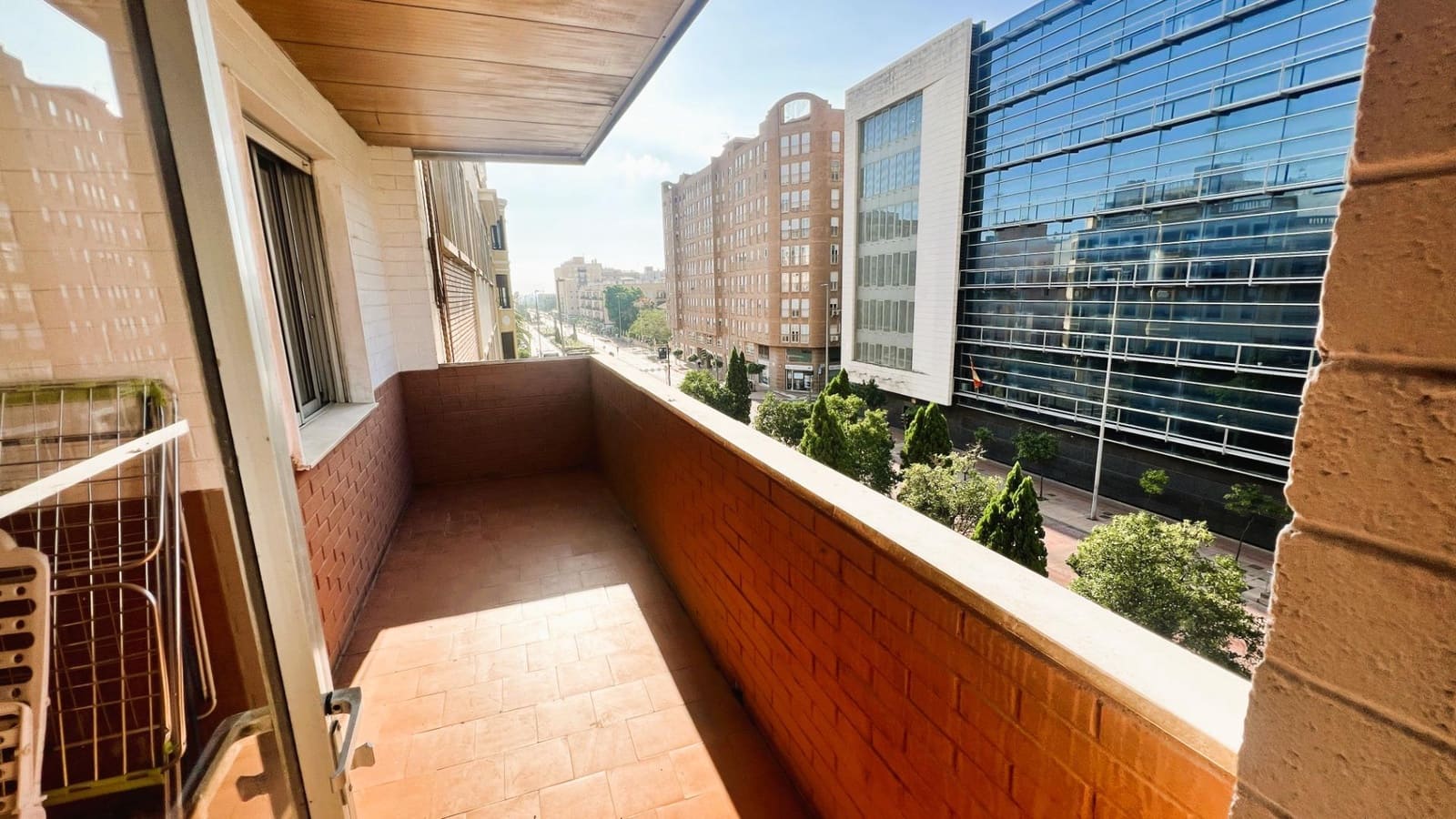 4 soveværelse Lejlighed til salg i Castello de la Plana med garage - € 180.000 (Ref: 9255386)