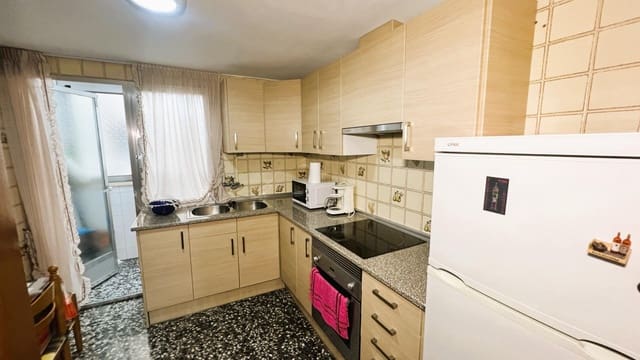 4 camera da letto Appartamento in vendita in El Grau de Castelló, Castelló de la Plana - 160.000 € (Rif: 9291706)