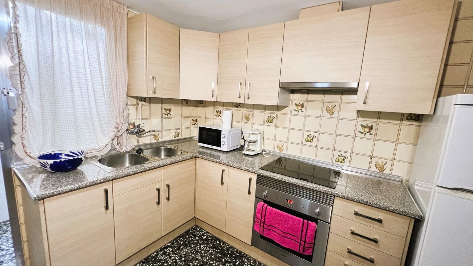 4 quarto Apartamento para venda em El Grau de Castello - 160 000 € (Ref: 9291706)