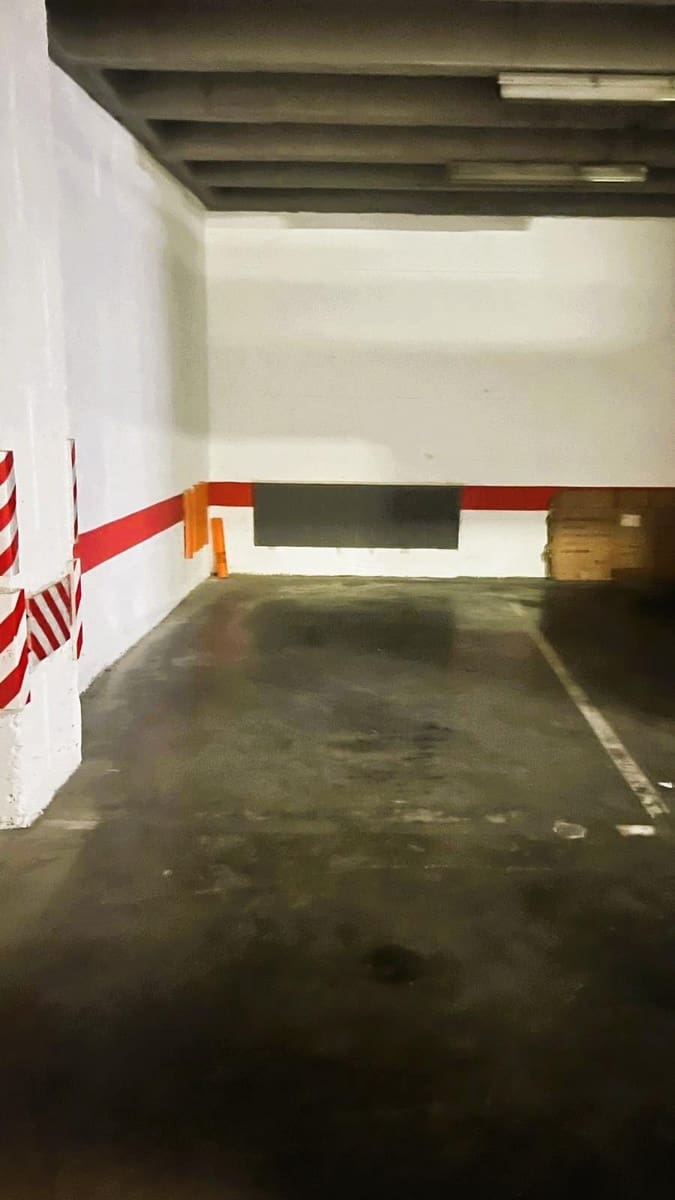 Garage te koop in Castello de la Plana - € 15.000 (Ref: 9338145)