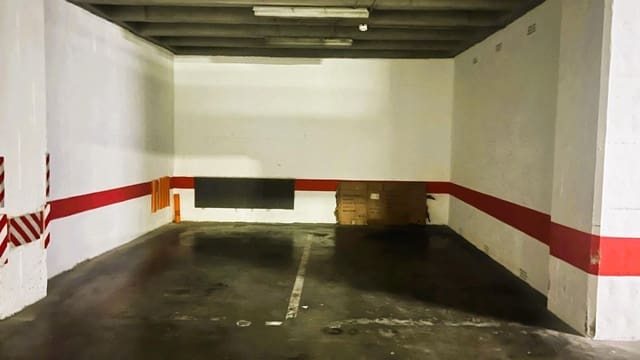 Garaż na sprzedaż w Este, Castelló de la Plana - 15 000 € (Ref: 9338145)