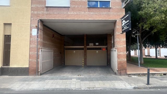 Garaż na sprzedaż w Este, Castelló de la Plana - 15 000 € (Ref: 9338145)