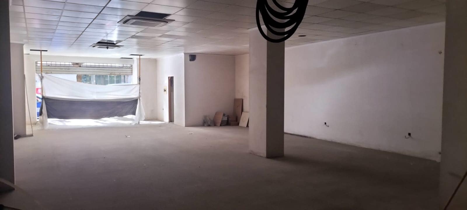 Commercial for rent in Castello de la Plana - € 2,300 (Ref: 9344899)