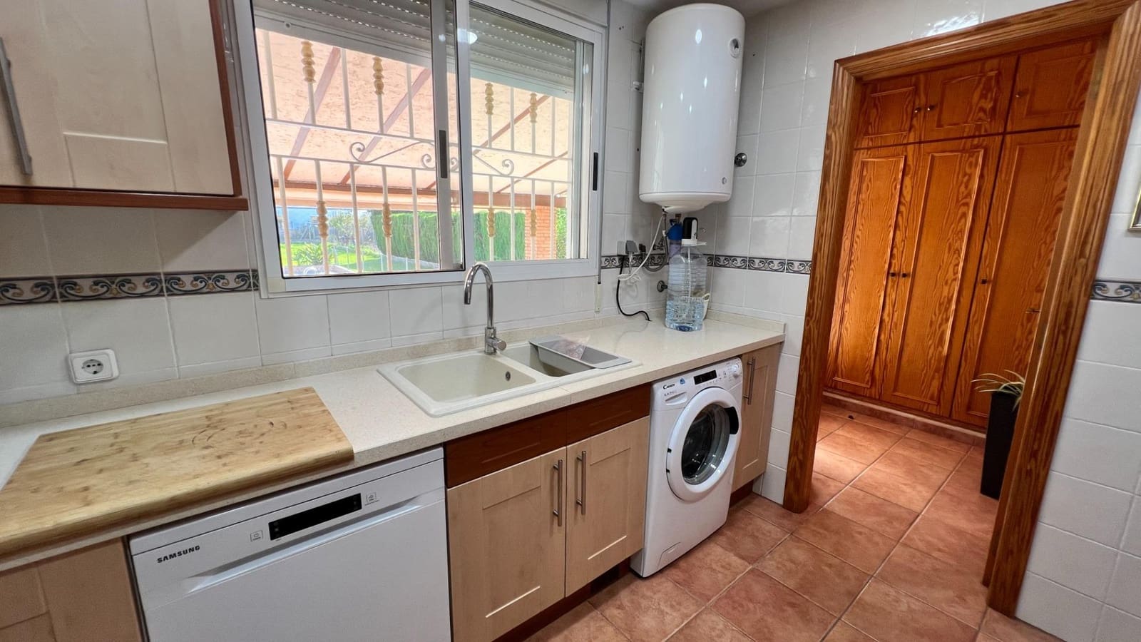 4 slaapkamer Finca/Landhuis te koop in Castello de la Plana met zwembad - € 375.000 (Ref: 9347442)