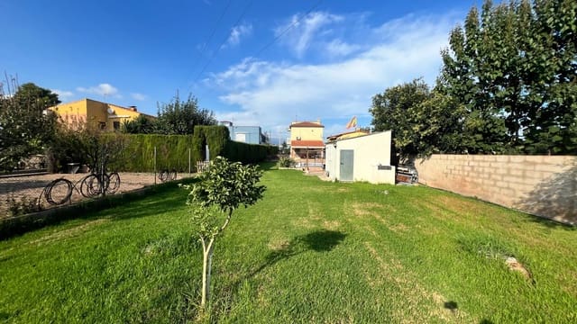 Finca/Casa Rural de 4 habitaciones en Castelló de la Plana en venta con piscina - 375.000 € (Ref: 9347442)