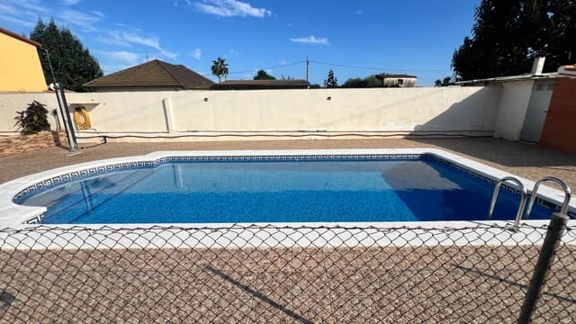 Finca/Casa Rural de 4 habitaciones en Castelló de la Plana en venta con piscina - 375.000 € (Ref: 9347442)